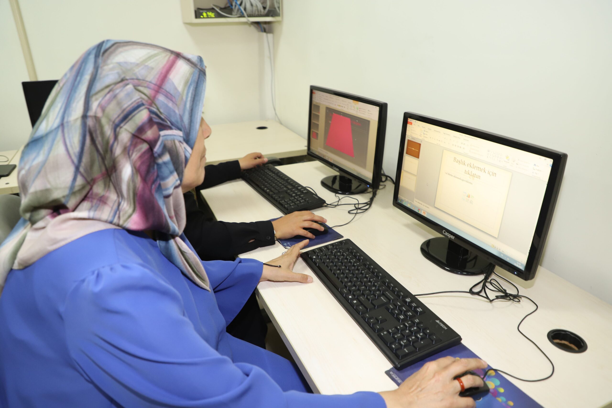 Şehitkamil’den kadınlara bilgisayar eğitimi