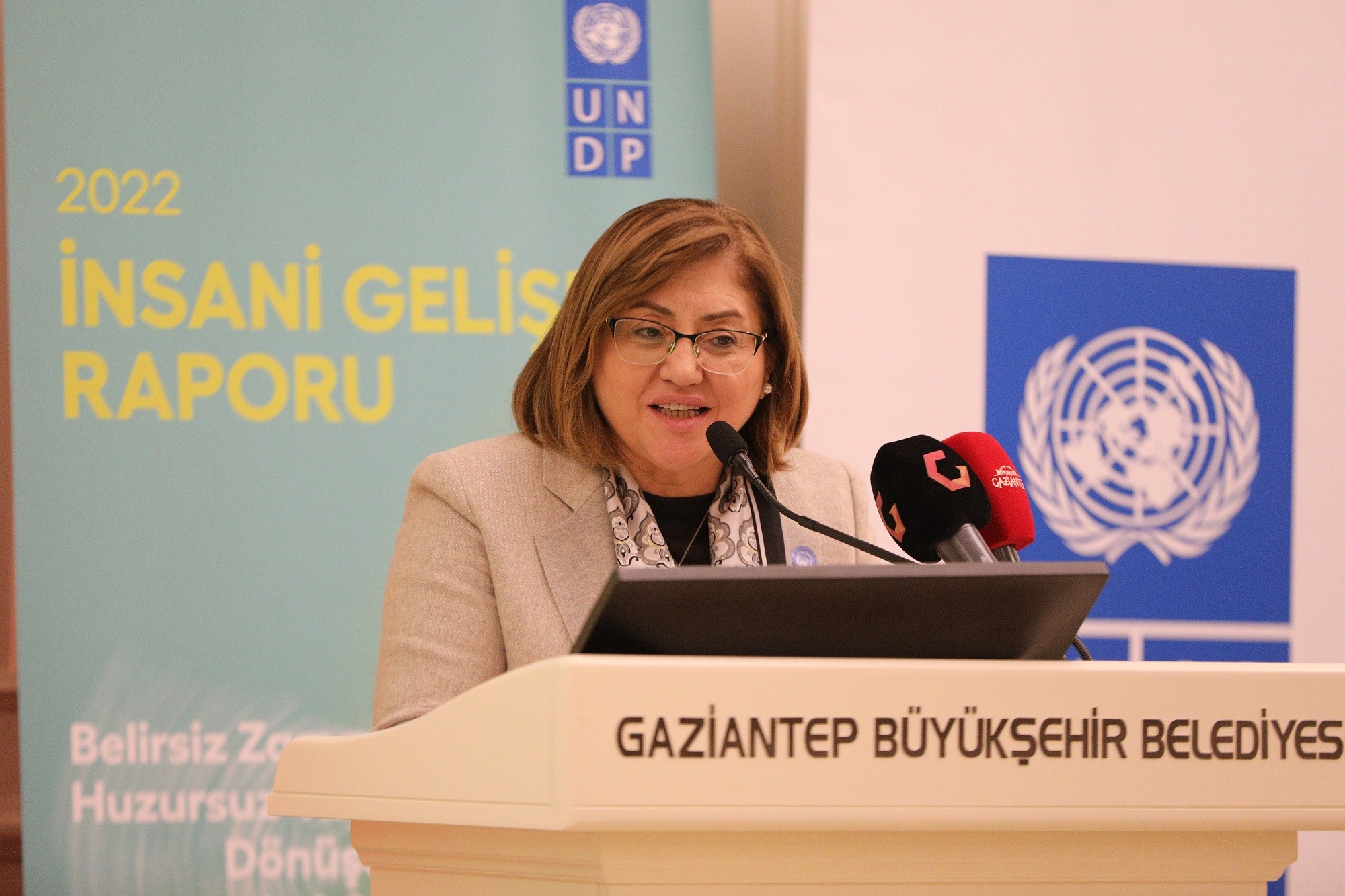 2022 İnsani Gelişme Raporu Gaziantep toplantısı yapıldı