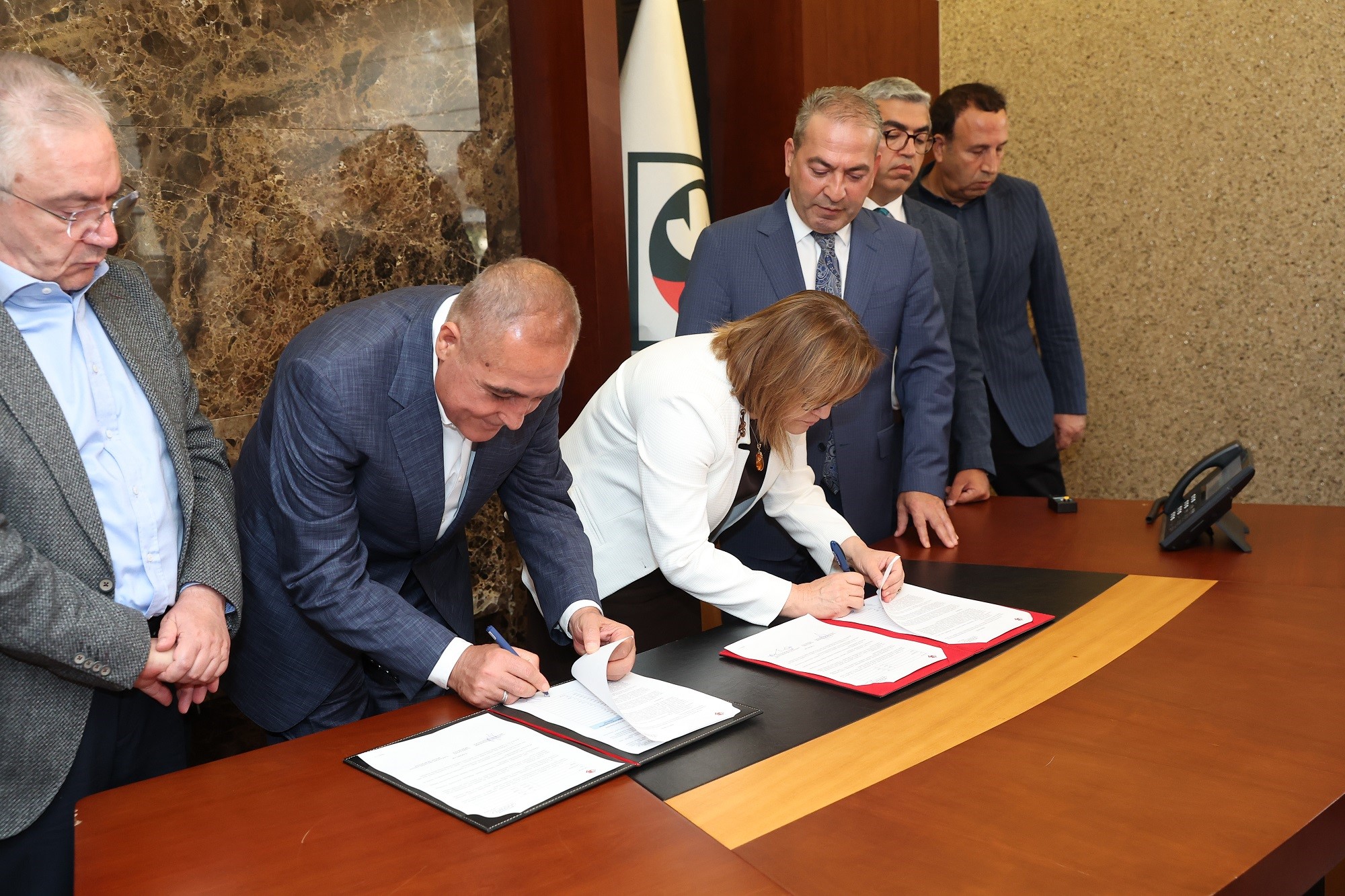 Gaziantep Büyükşehir ve OSB iş birliğinde yeni arıtma tesisi için imzalar atıldı
