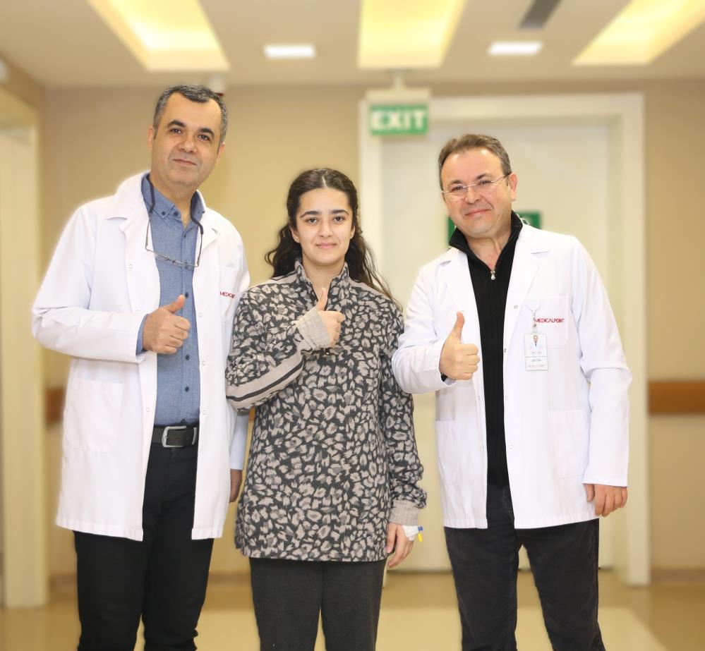 Irak’tan gelen genç, Medical Point’te sağlığına kavuştu