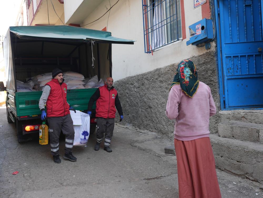 Şehitkamil, dar gelirli aileleri unutmadı